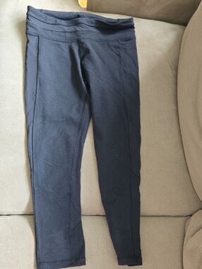 Lululemon Black Athletic Leggings Size 4